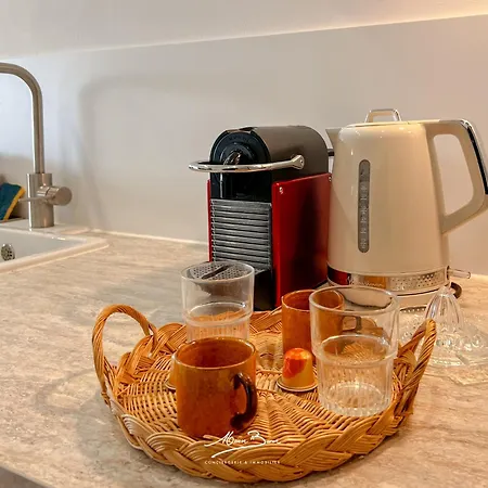 Lumineux 4 Couchages Avec Terrasse A 500m De La Plage, Parking Gratuit Apartmán Six-Fours-les-Plages