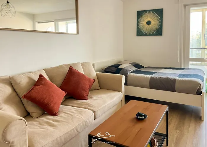 Lumineux 4 Couchages Avec Terrasse à 500m De La Plage, Parking Gratuit Appartement *
