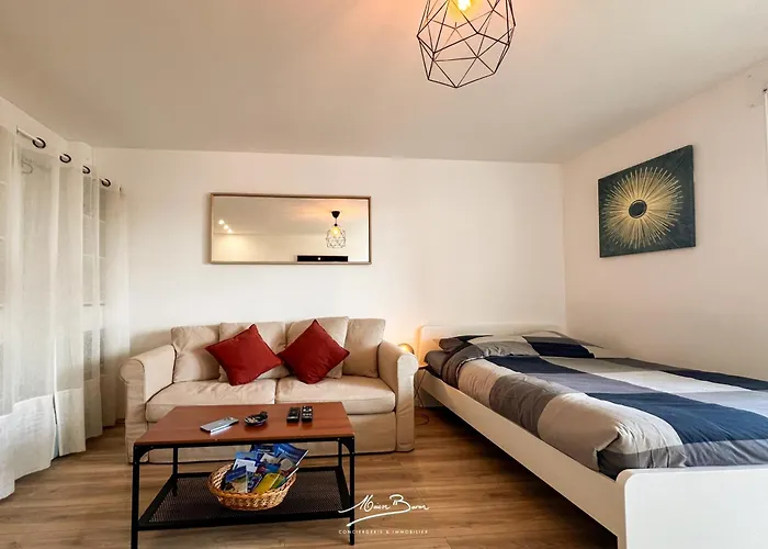 Lumineux 4 Couchages Avec Terrasse A 500m De La Plage, Parking Gratuit *